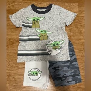 Star Wars Mandallorian Kids Gray and Green Shorts Set (Size 2T)